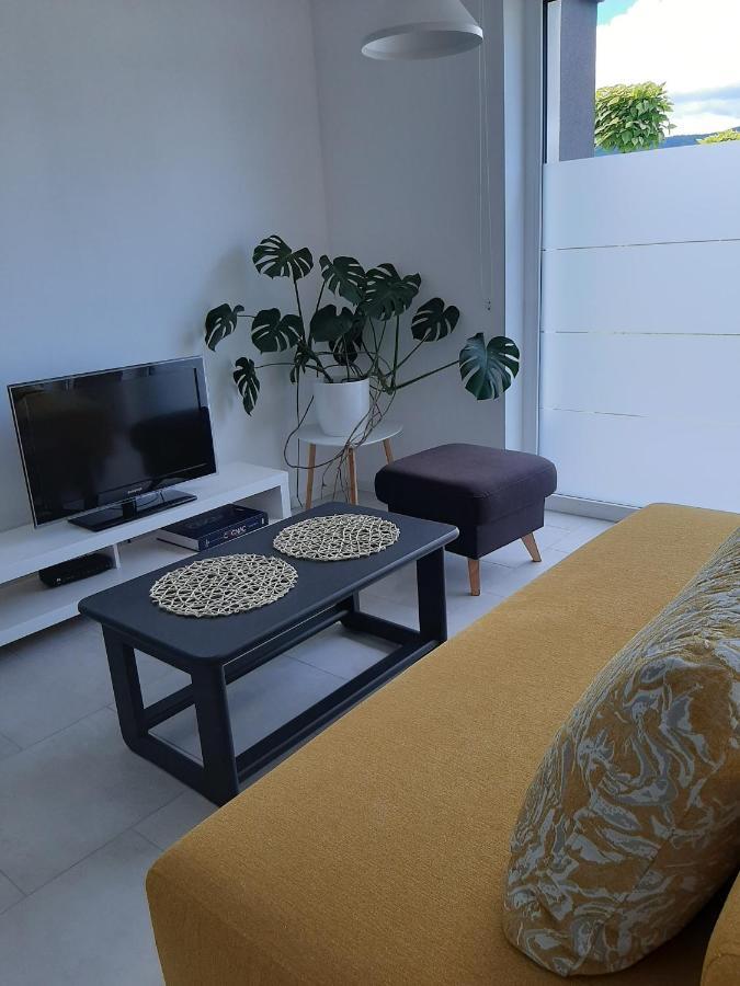 Green Bee Apartment Lesce  Luaran gambar